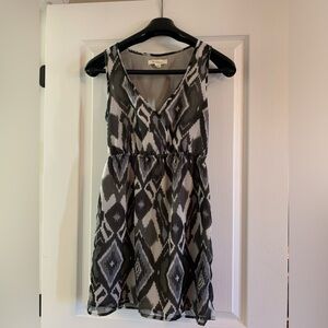 Forever 21 dress size small